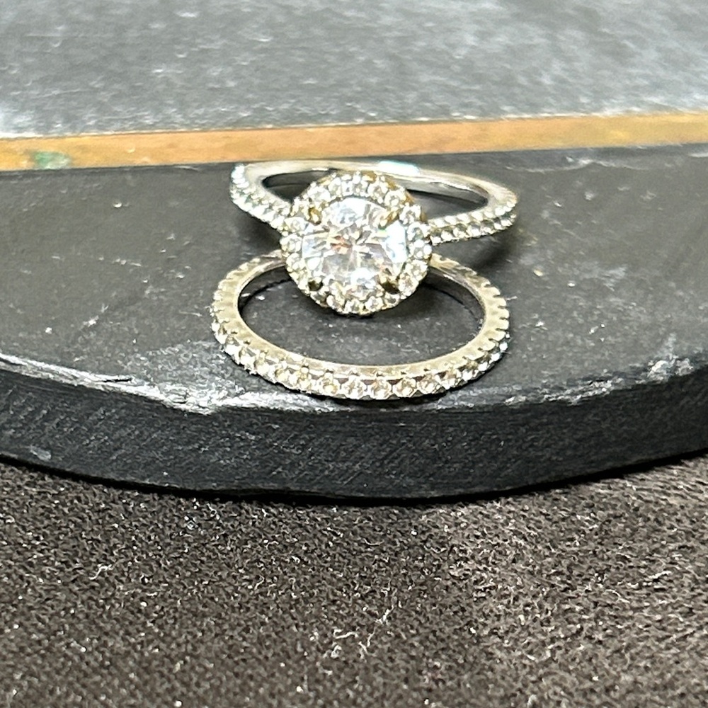 Elegant Silver Halo Ring Set
